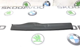 Накладка воздухозаборника Skoda Octavia 2017 5Q0129954 A7 (5E) 1.6 DDYA