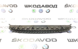 Пыльник бампера Skoda Octavia 2015 5E0807611 A7 (5E) 2.0 CRMB, передний