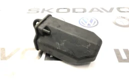 Абсорбер Skoda Octavia 2011 1K0201801D A5 (1Z) 1.6 BSE