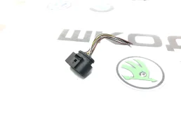 Разъем фары галоген Skoda Octavia RS 2011 1J0973735 A5 (1Z)
