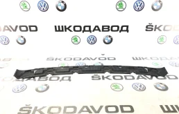 Направляющая бампера Skoda Octavia RS 2010 1Z9807385 A5 (1Z) 2.0 CCZA, задняя
