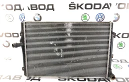 Радиатор охлаждения двигателя Skoda Octavia RS 2012 1K0121251DM A5 (1Z) 2.0 CEGA