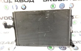 Радиатор охлаждения двигателя Volkswagen Passat 2011 3C0121253AR B7 2.0 CFFB