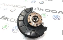 Кулак поворотный Volkswagen Passat 2013 5C0407256 B7 (NMS) АМЕРИКА 2.0 CFFB, передний правый