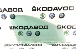 Стекло двери Skoda Octavia 5E0845202A A7 (5E) 1.6 TDI CLH, переднее правое