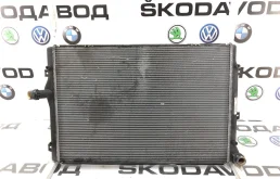Радиатор охлаждения двигателя Skoda Yeti 2009 1K0121251DM 5L 2.0 CBDB