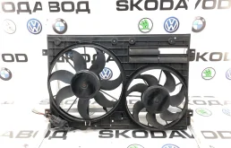 Вентилятор охлаждения радиатора Skoda Yeti 2009 1K0121205AD 5L 2.0 CBDB