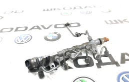 Топливная рампа Skoda Yeti 2010 03L130089P 5L 2.0 CFHF