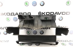 Воздухозаборник Volkswagen Touareg 2014 7P6121293E 2 NF 3.0 CJMA