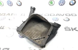 Интеркулер Volkswagen Touareg 2014 7L6145803D 2 NF 3.0 CJMA, передний левый