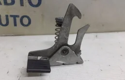Крюк капота Volvo S60 31218764