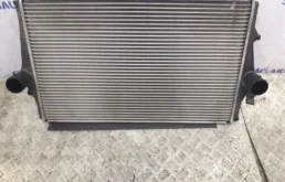 Интеркулер Volvo S60 2003-2007 8671694