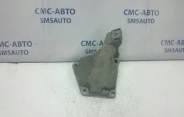 Кронштейн ДВС Audi A6 8D0199307K C5