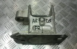 Кронштейн усилителя бампера Audi A8 2005-2007 4E0807134AB D3 4.2 BFM, передний правый