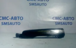 Ручка двери наружная Volvo C30 2007-2010 39879658 С30 2.4 B5244S