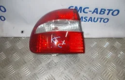 Фонарь Volvo V40 2001-2004 30621887 УНИВЕРСАЛ B4204T, задний левый