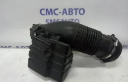 Воздуховод ДВС Audi A6 2005-2007 06E129629E C6 2.4 BDW