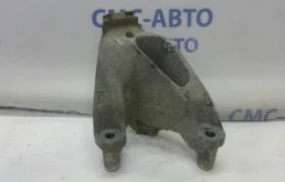 Кронштейн ДВС Audi A4 2008-2011 8K0199307AL 8K 1.8T, левый