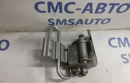 Петля двери Audi A6 Allroad 2001-2004 4B0833411E C5 2.7T BES, задняя левая