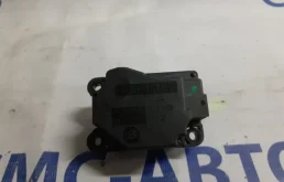 Моторчик заслонки отопителя Volvo XC60 2010-2013 31348271 ХС60 2.0T