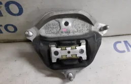 Опора АКПП Audi A5 8K0399151 8K 2.0T