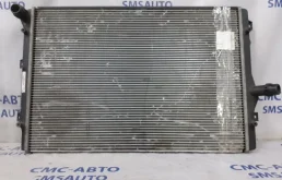 Радиатор охлаждения ДВС Volkswagen Passat 1K0121251N B6 2.0, передний