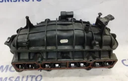 Коллектор впускной Volvo S60 2010-2013 31330435 С60 1.6T