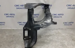 Кронштейн фары Mercedes-Benz ML A1646200391 W164 3.5, передний левый
