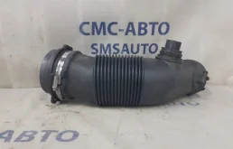 Патрубок воздушного фильтра Audi Allroad 06E129629G C6 3.2