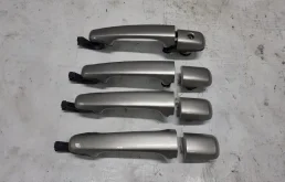 Ручка двери наружная Volvo XC60 39879658 ХС60 2.4D