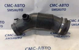 Патрубок воздушный Audi A6 06E129629C C6 3.2