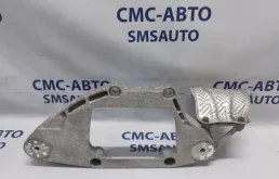 Кронштейн редуктора Audi A5 8K0599287G 8K 2.0T