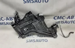 Кронштейн бампера под фару Audi A4 2008-2012 1301073033 8K 1.8T, левый