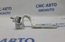 Петля багажника Mercedes-Benz ML A1667400137 W166, левая