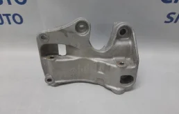 Кронштейн генератора Audi A8 2012 079903805AF D4 4.2 CDR