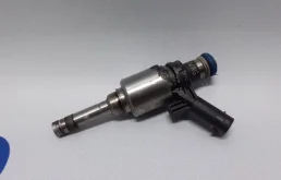 Форсунка топливная Volkswagen Tiguan 2008-2011 06H906036G 2.0T