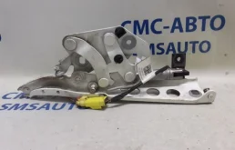 Петля капота Audi A8 2011 4H0823302F D4 3.0 CGW, правая
