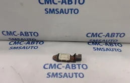 Датчик удара Volvo XC90 30724677 ХС90 2.4D, передний