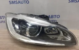 Фара адаптивный ксенон Volvo S60 2014-2017 31698819 С60 1.6T, правая