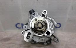 Вакуумный насос Volvo XC60 2017-2021 31316688 ХС60
