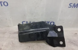 Кронштейн радиатора Volvo XC60 2013 31261932 ХС60 2.0T, передний правый
