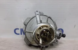 Вакуумный насос Volkswagen Touareg 2011 06E145100R NF 3.0