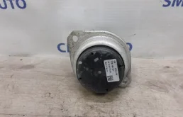 Опора ДВС Volkswagen Touareg 2012 7P6199131 NF 3.6