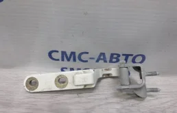 Петля багажника Mercedes-Benz ML A1667400137 W166 3.0TD, левая