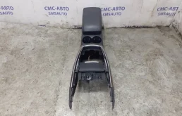Подлокотник Audi Q5 2014 8R0864207F 8R 2.0T CNC
