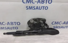 Петля капота Audi A8 2010 4H0823301J D4 3.0 CGW, левая