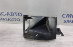 Кронштейн бампера под форсунку Volvo S80 30698126 С80 3.0, передний левый