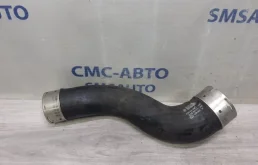 Патрубок интеркулера Mercedes-Benz E-Class A2045284682 C207, правый