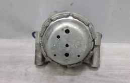 Опора ДВС Audi A7 4G0199381MM 4G 3.0 CGW, правая