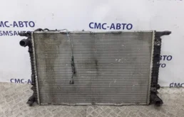 Кассета радиаторов Audi Q5 2013-2016 8K0121251AA 8R